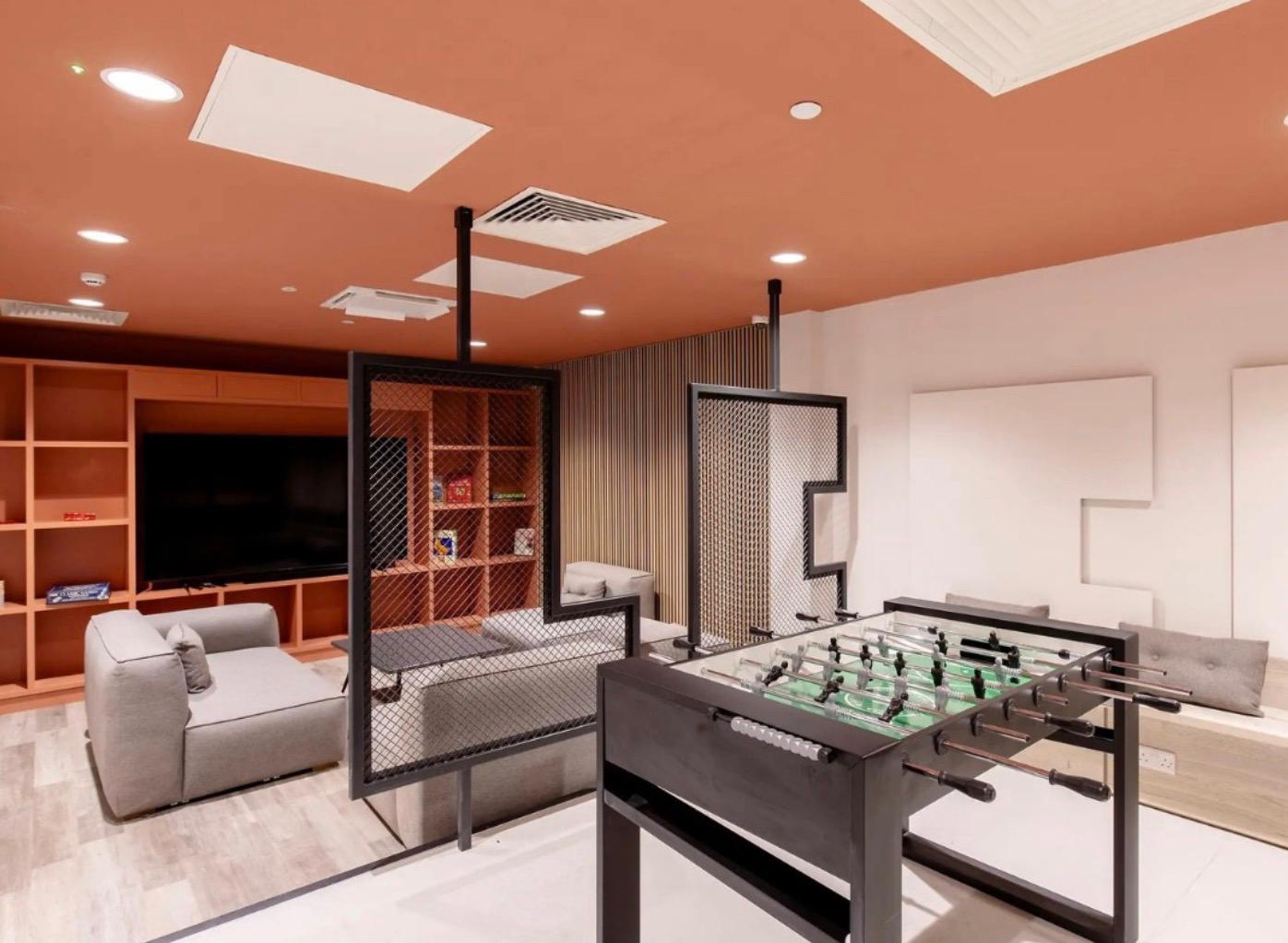 Studio accommodation for Yorkshire College students in Leeds (10)