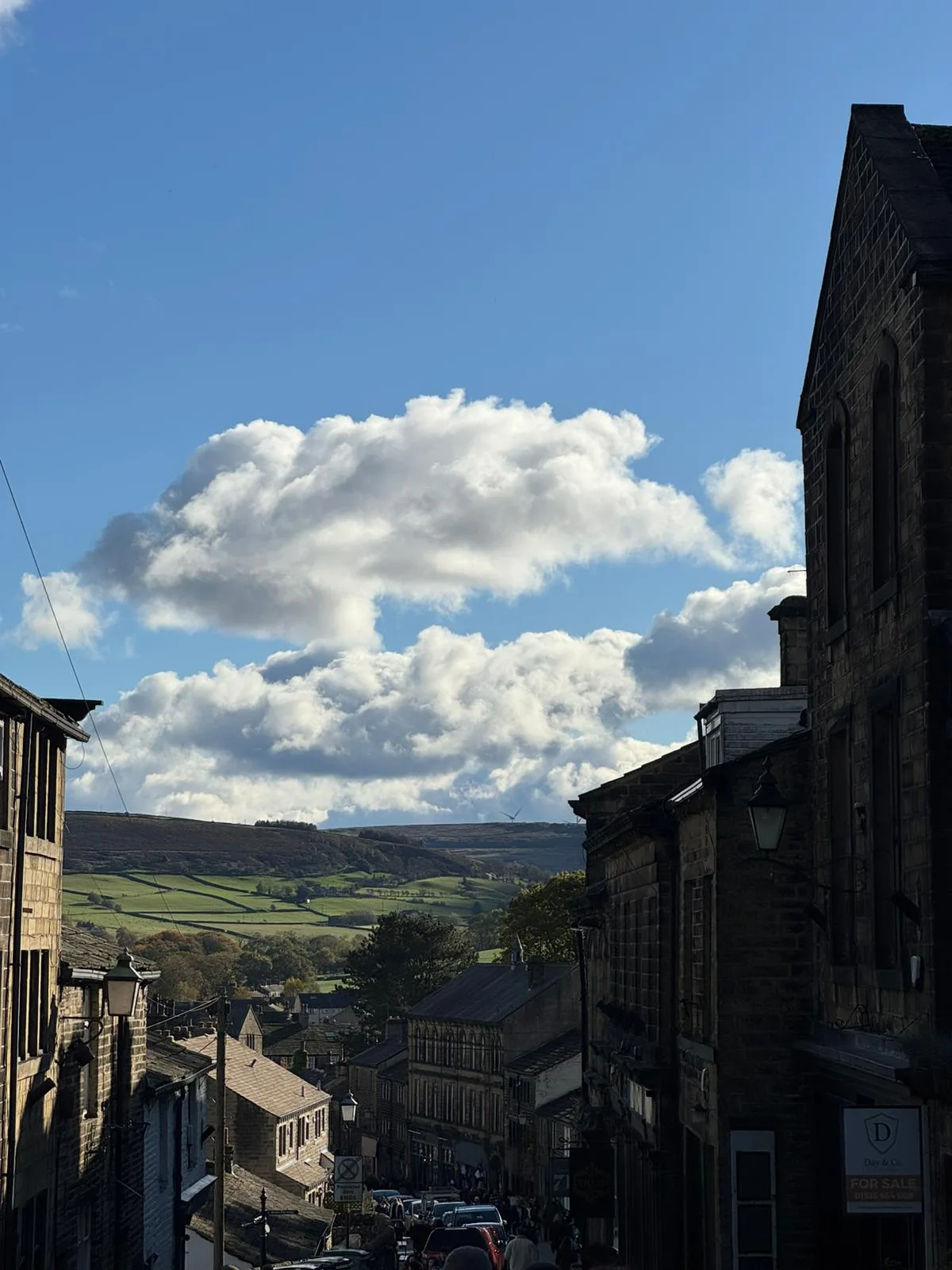 Study And Socialise In Leeds - Yorkshire College English learning activities in Leeds