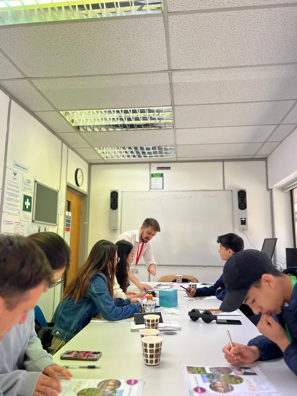 Practical Ways to Improve Your English Pronunciation - Yorkshire College blog thumbnail