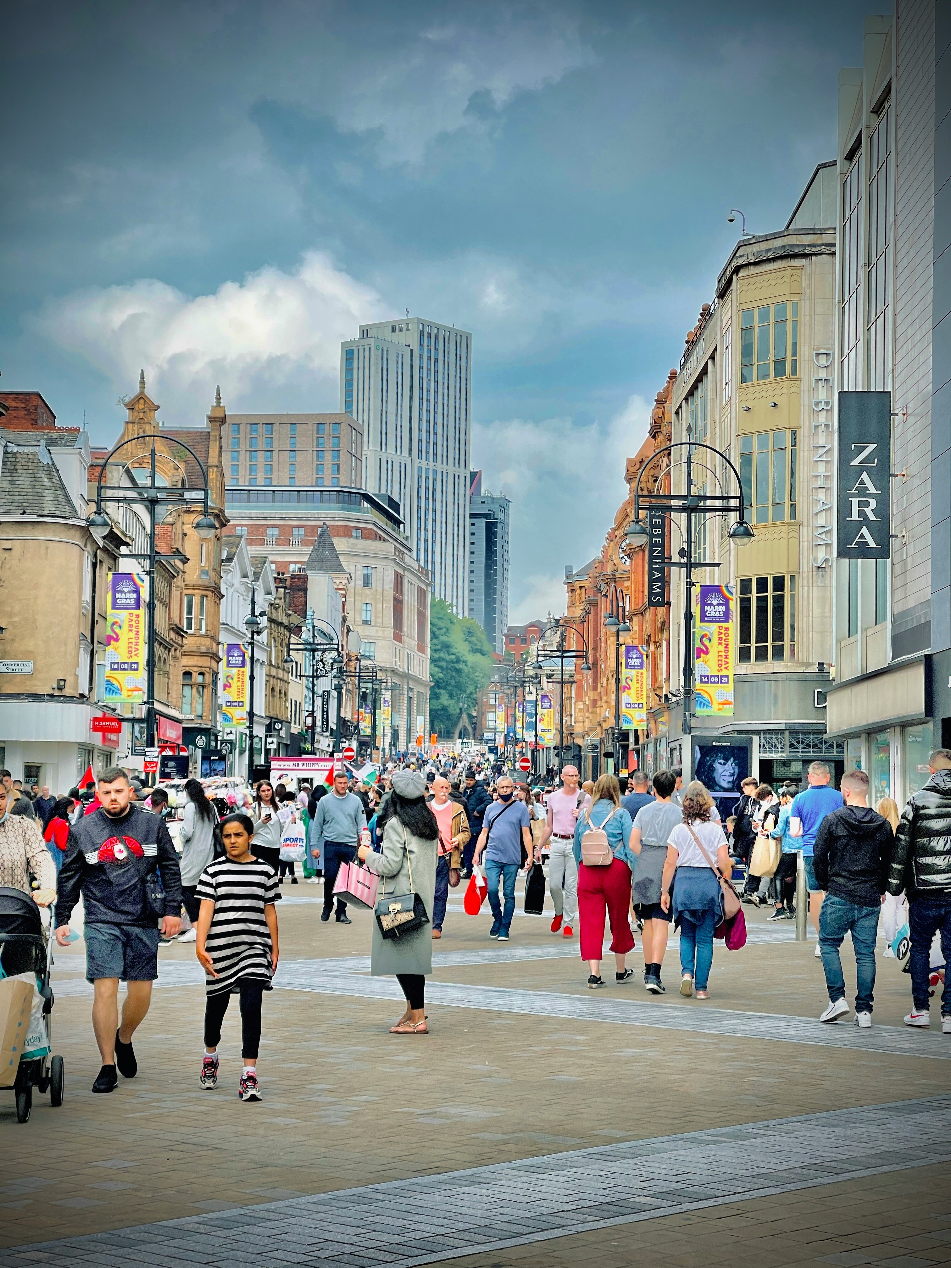 How to Succeed in University Seminars and Group Work - Yorkshire College blog thumbnail