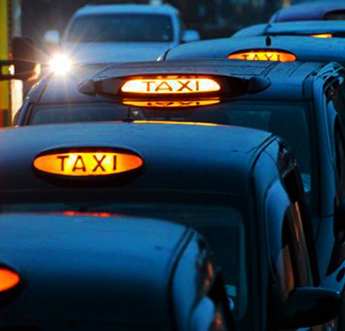 Taxi transport in Leeds for Yorkshire College students
